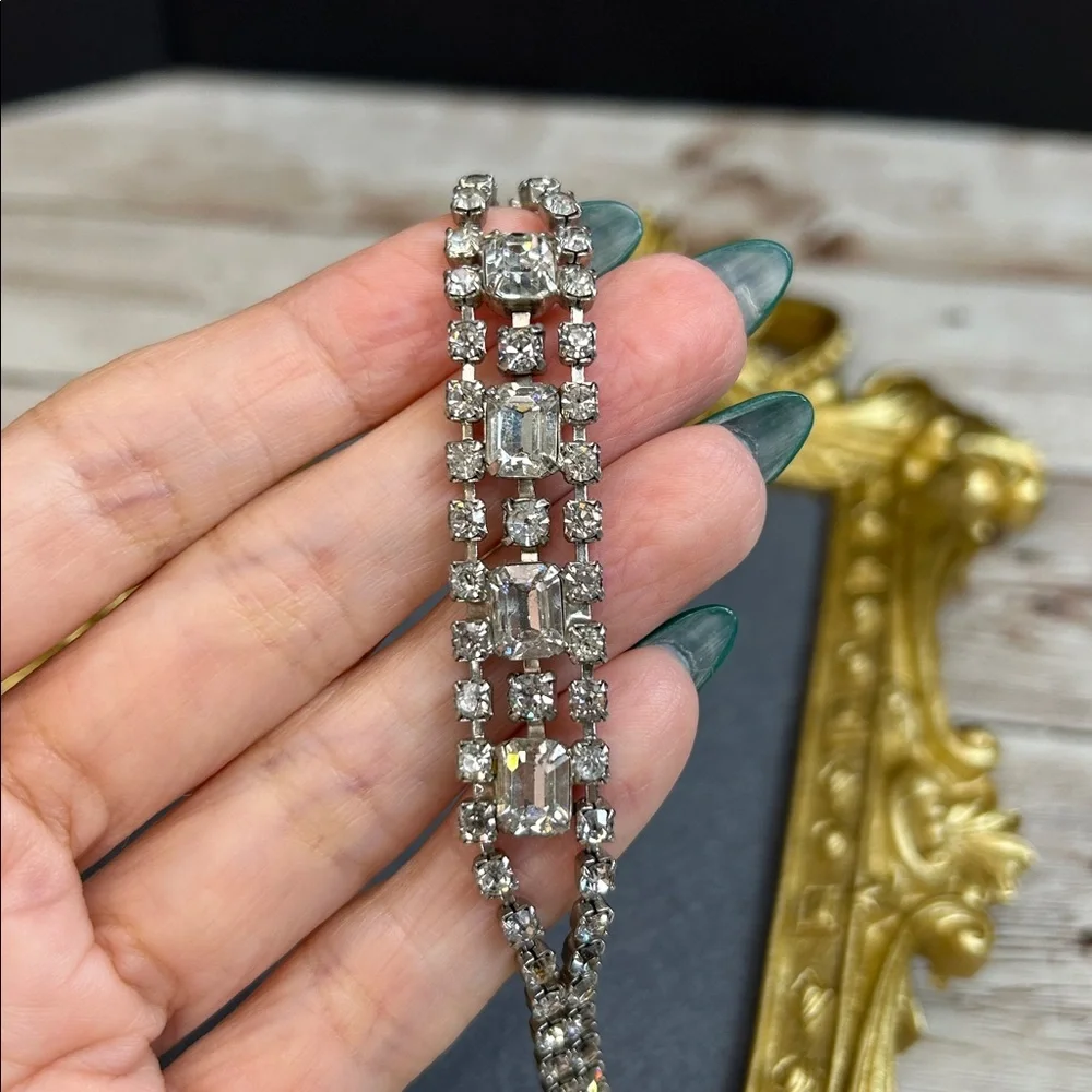 Bling Alert!!! Vintage Silver Rhinestone Bracelet